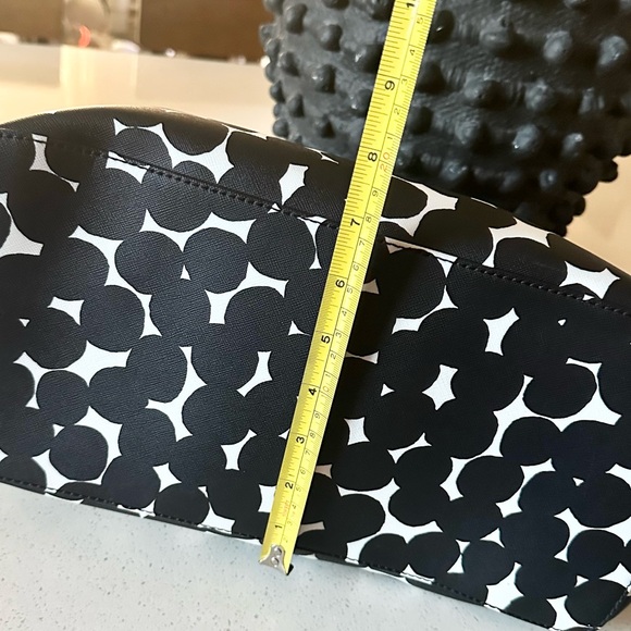 NWOT. Kate Spade tote - Picture 10 of 10
